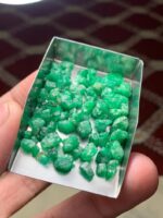 63.40 ct Emerald Rough Lot Swat – Thick Natural Crystals with Strong Form - Image 13