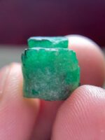 Crown Jewel of Swat: A Magnificent 10.87ct Emerald Crystal (11.78 x 11.63 x 11.01 mm) - Image 3
