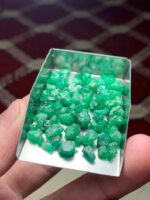 63.40 ct Emerald Rough Lot Swat – Thick Natural Crystals with Strong Form - Image 4