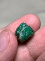 Crown Jewel of Swat: A Magnificent 10.87ct Emerald Crystal (11.78 x 11.63 x 11.01 mm) - Image 5