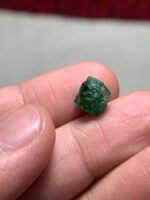 3.37 ct Swat Emerald Crystal — Natural Elegance in a Compact Size - Image 8