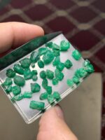 42.80 ct Emerald Rough Lot Swat – Naturally Formed Crystals with Vibrant Green - Image 11