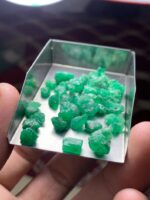 42.80 ct Emerald Rough Lot Swat – Naturally Formed Crystals with Vibrant Green - Image 9