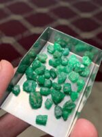 41.50 ct Emerald Rough Lot Swat – Compact Natural Crystals with Rich Tone - Image 2