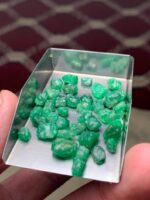 41.50 ct Emerald Rough Lot Swat – Compact Natural Crystals with Rich Tone - Image 12