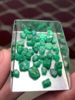 41.50 ct Emerald Rough Lot Swat – Compact Natural Crystals with Rich Tone - Image 13