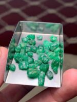 41.50 ct Emerald Rough Lot Swat – Compact Natural Crystals with Rich Tone - Image 3