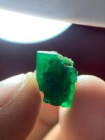 6.10 ct Swat Emerald Crystal — Refined Natural Beauty in Every Angle - Image 9