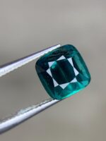2.60 ct Faceted Tourmaline – A Bold Gemstone with Striking Depth - Image 3