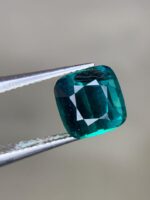 2.60 ct Faceted Tourmaline – A Bold Gemstone with Striking Depth - Image 4