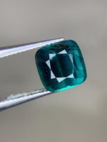 2.60 ct Faceted Tourmaline – A Bold Gemstone with Striking Depth - Image 6