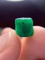 5.32 ct Swat Emerald Crystal — A Balanced Blend of Color, Clarity, and Form - Image 5