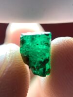 1.96ct Swat Emerald Crystal – Elegant Form and Vivid Green - Image 6