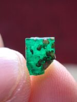 1.96ct Swat Emerald Crystal – Elegant Form and Vivid Green - Image 7