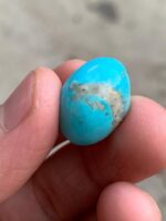 18.50ct Afghan Turquoise Cabochon: Sky-Blue Gemstone - Image 2