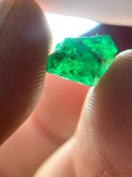 2.00ct Swat Emerald Crystal – Long & Luminous Natural Beauty - Image 4