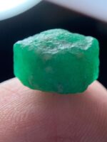 7.37ct Swat Emerald Crystal: A Striking Balance of Depth, Clarity, and Form - Image 8