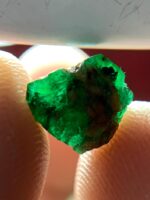 3.31ct Swat Emerald Crystal – Natural Precision with Bold Character - Image 5