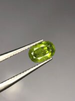 Rare 0.660 ct Demantoid Green Garnet from Khuzdar, Balochistan - Image 5