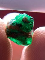 3.31ct Swat Emerald Crystal – Natural Precision with Bold Character - Image 8