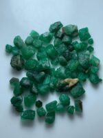 Raw Emerald Parcel – 124.75 ct Afghan Gemstone Lot - Image 9