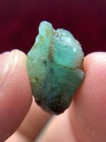14.96ct Laghman Emerald Crystal: A Rare Gem from Afghanistan’s Hidden Treasure Trove - Image 3