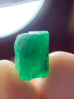 5.00ct Swat Emerald Crystal – Rich Green Color & Classic Hexagonal Form - Image 6