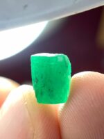 5.00ct Swat Emerald Crystal – Rich Green Color & Classic Hexagonal Form - Image 10