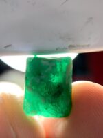 Discover the Majestic 16.55ct Emerald Crystal: A True Masterpiece of Nature - Image 10