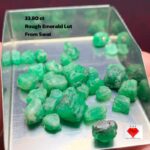 Natural Brilliance: 33.80ct Swat Emerald Lot for Collectors and Connoisseurs