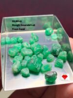 Natural Brilliance: 33.80ct Swat Emerald Lot for Collectors and Connoisseurs
