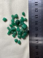 Natural Brilliance: 33.80ct Swat Emerald Lot for Collectors and Connoisseurs - Image 2