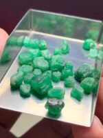 Natural Brilliance: 33.80ct Swat Emerald Lot for Collectors and Connoisseurs - Image 5