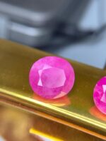11.80 Carat Faceted Ruby from Afghanistan – Fine Gem-Quality - Image 2