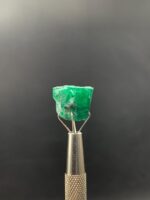 Swat Valley Emerald Crystal – 14.90 Carat Raw Green Gemstone - Image 6