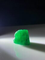 Swat Valley Emerald Crystal – 14.90 Carat Raw Green Gemstone - Image 8