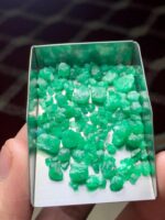 45.79 ct Swat Emerald Rough Lot – A Glimpse of Natural Formation - Image 6