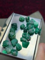 Nature’s Precision: 39.90 ct Swat Emerald Rough (11.32 × 7.77 × 3.90 mm) - Image 3