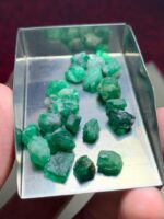 Nature’s Precision: 39.90 ct Swat Emerald Rough (11.32 × 7.77 × 3.90 mm) - Image 4