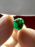 2.06ct Sest Emerald Crystal – Natural Untreated Green Gemstone (8.21 x 7.37 x 5.27 mm) - Image 3