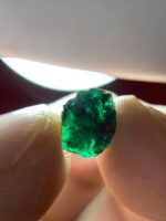 2.06ct Sest Emerald Crystal – Natural Untreated Green Gemstone (8.21 x 7.37 x 5.27 mm) - Image 10