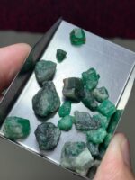 Natural Wonder: 53.37ct Emerald Rough Lot from Swat, Pakistan - Image 3