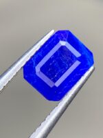 0.71 ct Royal Blue Hauyne: A Rare Gem with Exquisite Color and Cut - Image 9