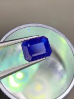0.71 ct Royal Blue Hauyne: A Rare Gem with Exquisite Color and Cut - Image 10