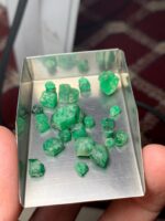 Unearthing Nature’s Treasure: A 35.68 ct Rough Emerald Lot from Swat - Image 2