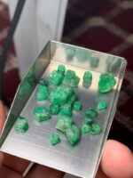Unearthing Nature’s Treasure: A 35.68 ct Rough Emerald Lot from Swat - Image 3