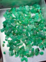 Discovering the 34.20ct Emerald Rough Lot from Swat: 6.64 x 6.42 x 4.92mm - Image 6