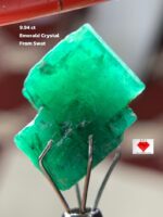 9.94 ct Swat Emerald Crystal – Majestic Green Gem from Pakistan