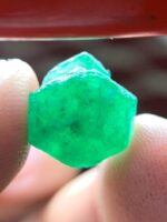 9.41 ct Swat Emerald Crystal – A Bold Natural Statement - Image 4