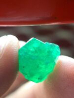 9.41 ct Swat Emerald Crystal – A Bold Natural Statement - Image 7